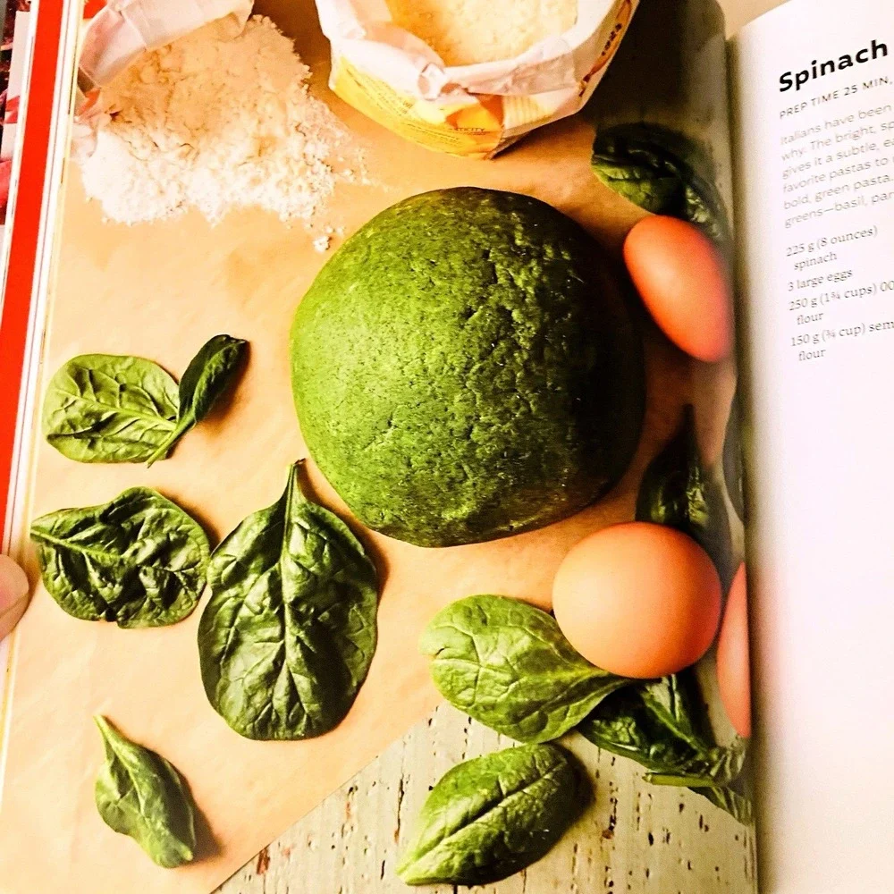 Danny Loves‎ Pasta Cookbook 75 Fun and Colorful Pasta Shapes Sauces Recipes